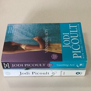 JODI PICOULT 2 Book Bundle